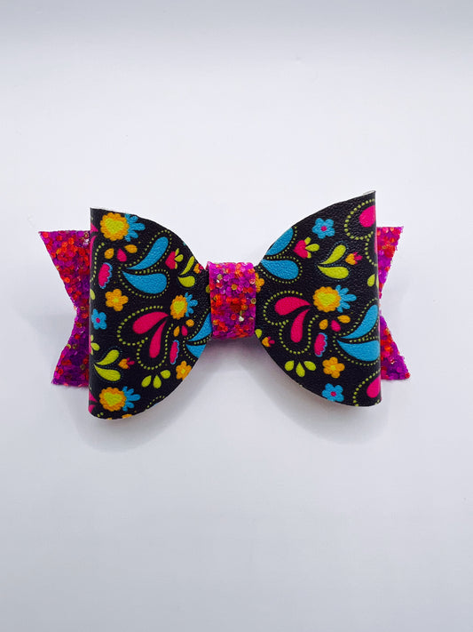 Small Bow # 18